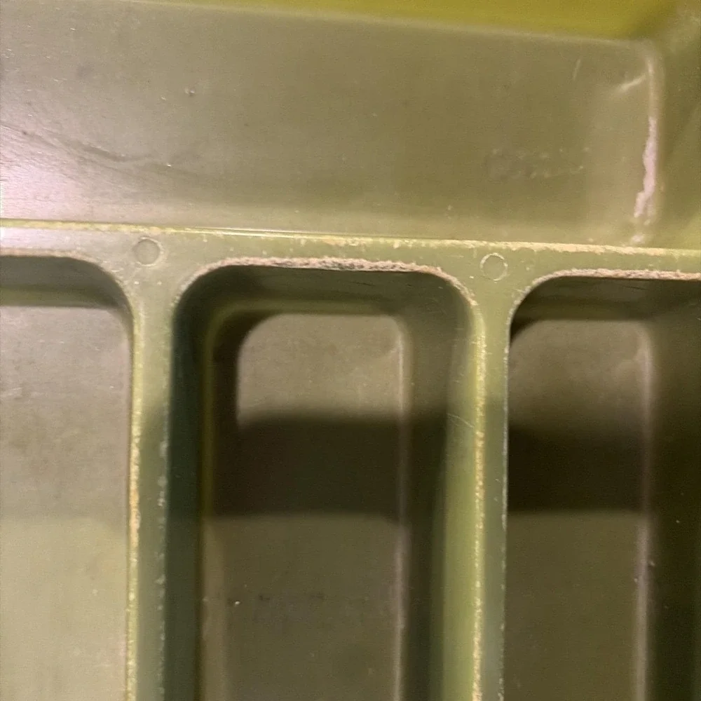 Max Klein Avocado Green plastic‎ cutlery tray, model C-65 MCM VTG Baraboo WI